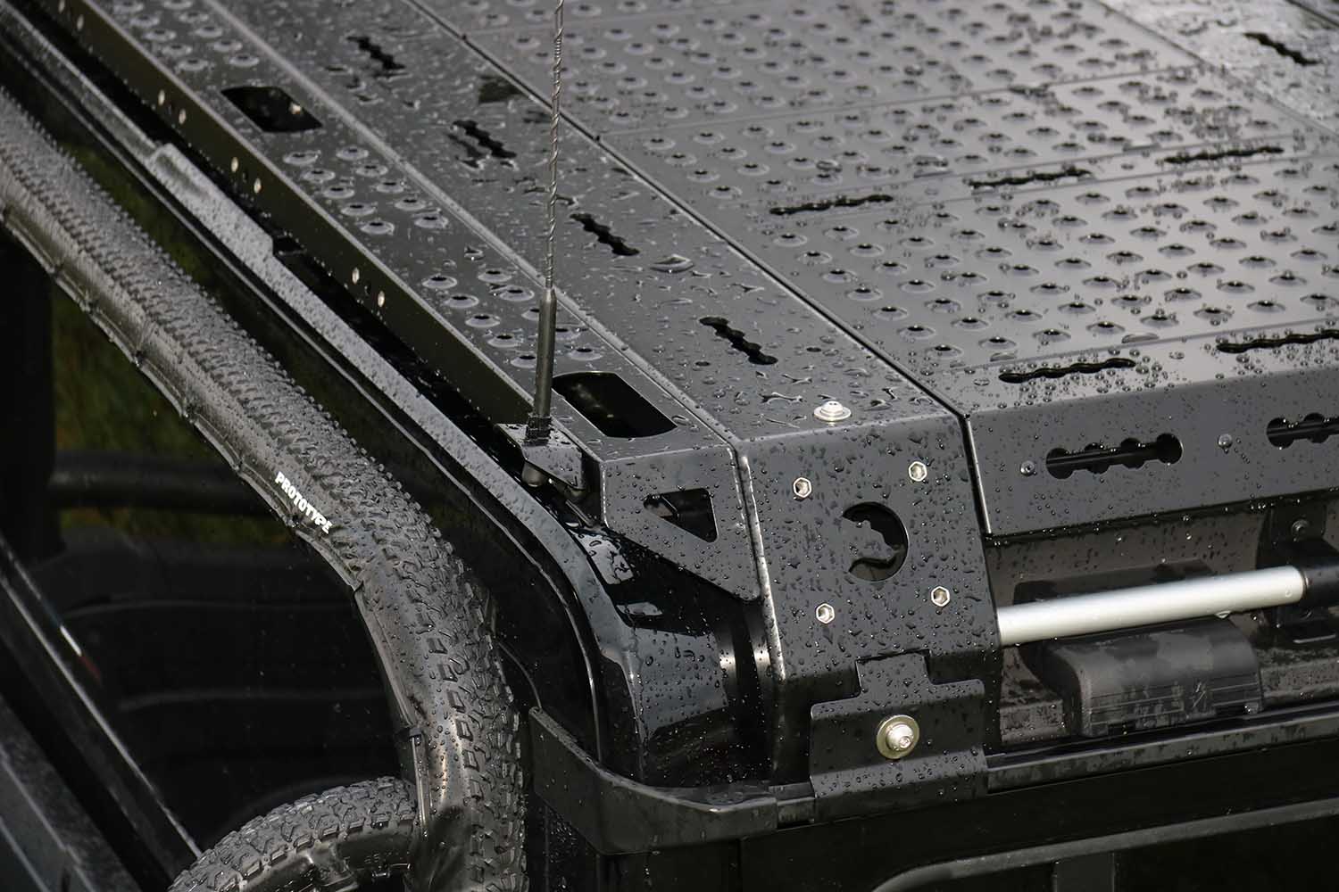 Detailaufnahme, CargoBear für Grenadier Quatermaster, mit Abschlussblech