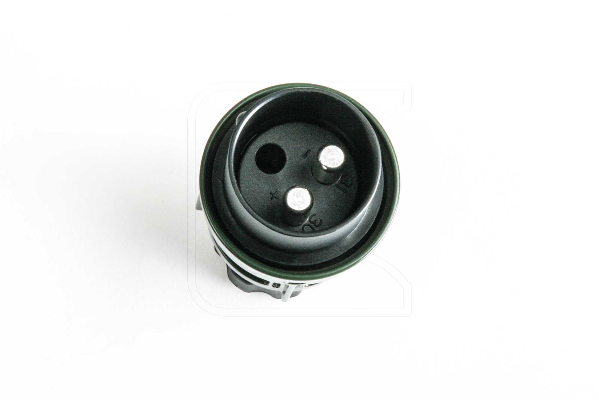 NATO socket / plug