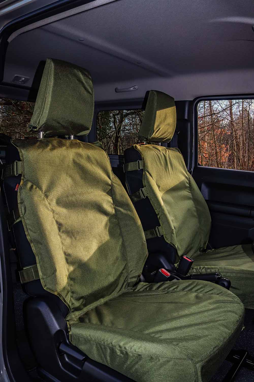 Anwendungsbeispiel, Bezug oliv, für Jimny 2