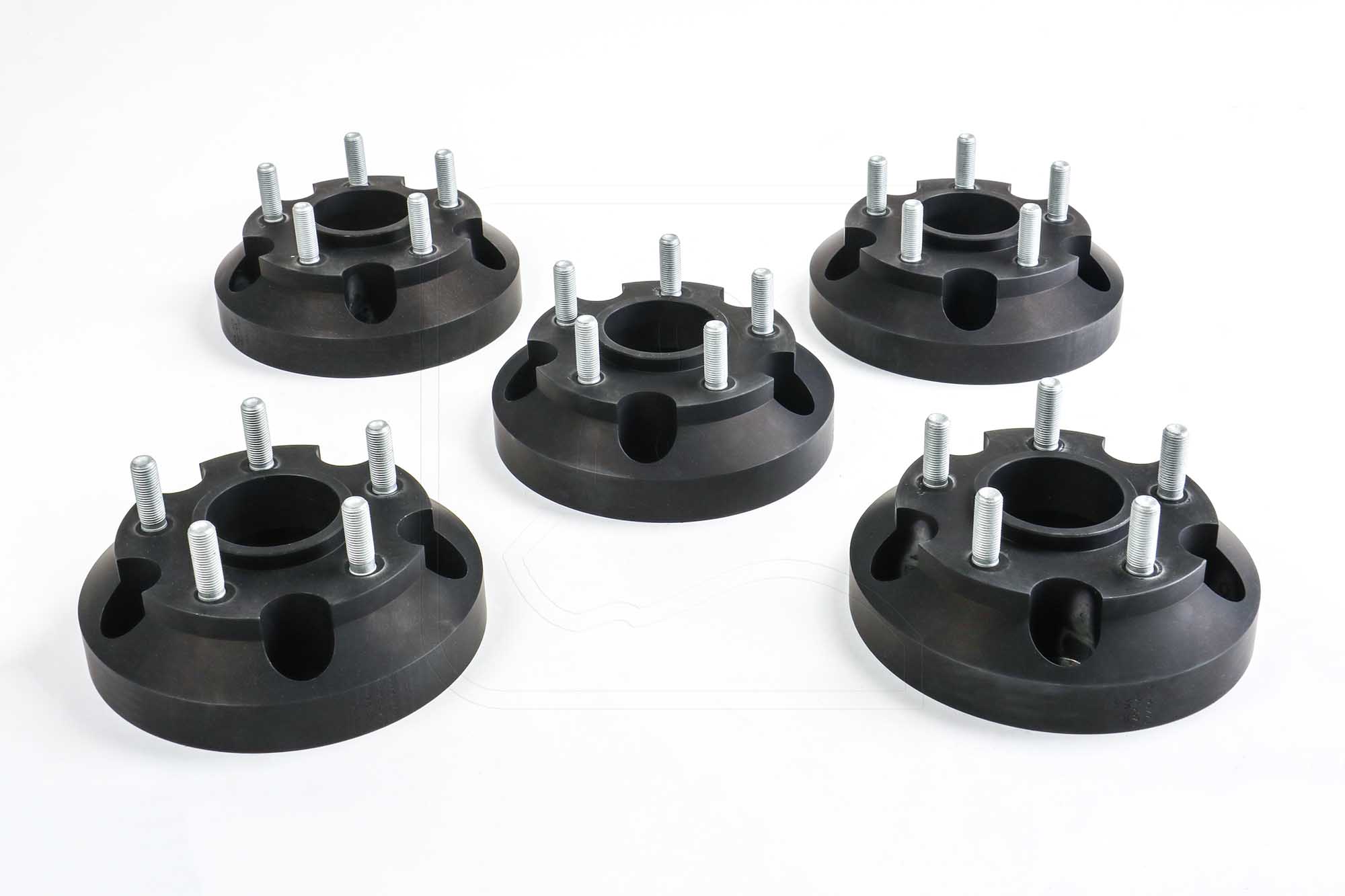 Centre hole adapter for Hutchinson G/Pinzgauer rim on Defender