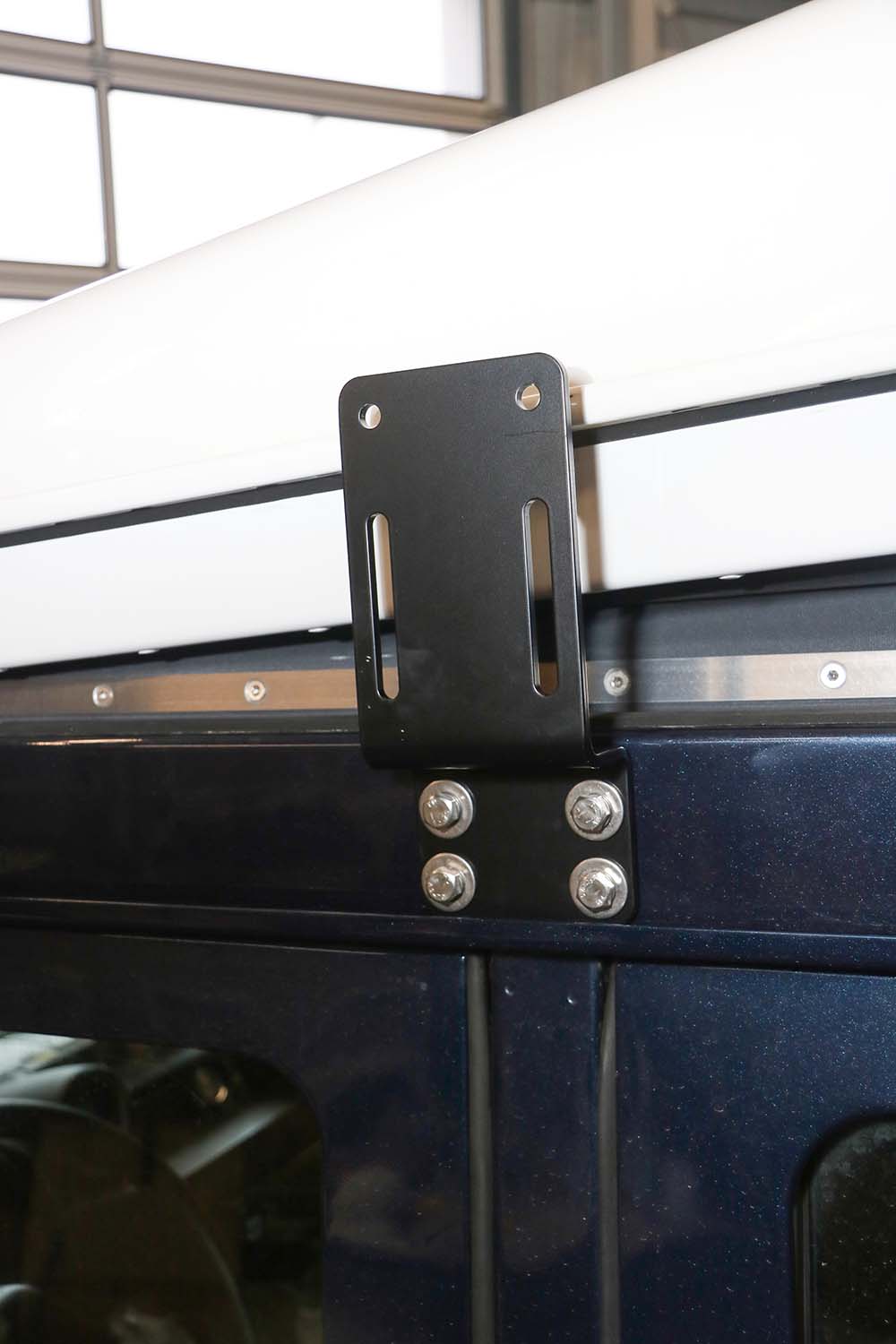 Application example: Awning bracket