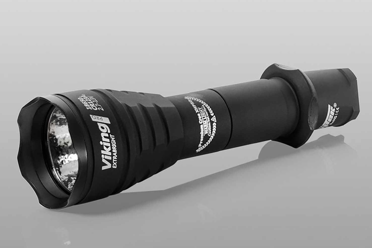 Torch, ARMYTEK VIKING PRO XHP50, F01903BW, prepper, blackout
