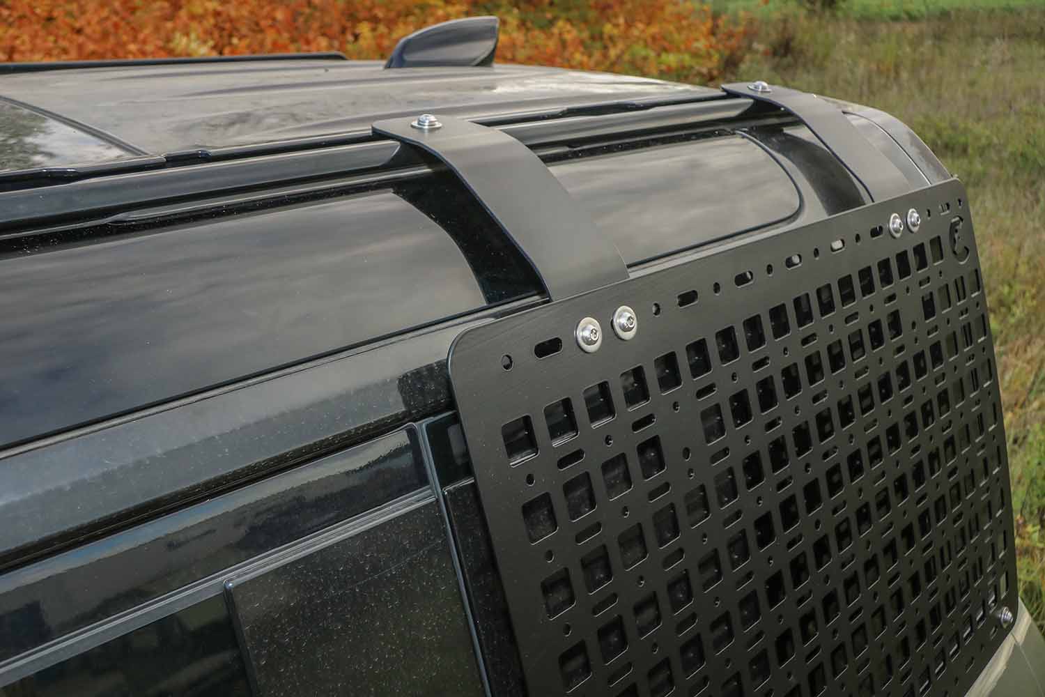 Modular vehicle panel for the Land Rover New Defender 110