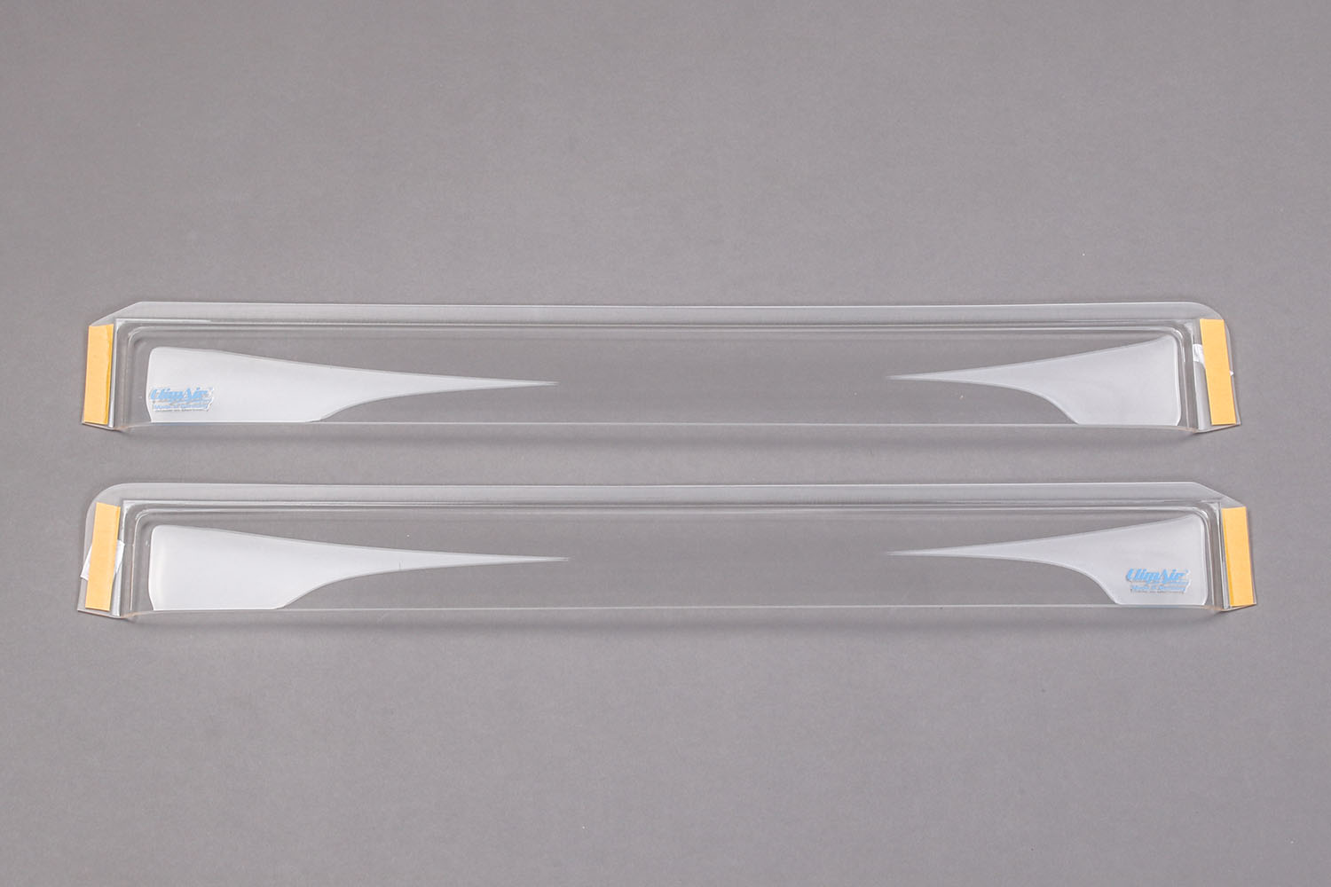 Wind deflector for New Defender rear, clear