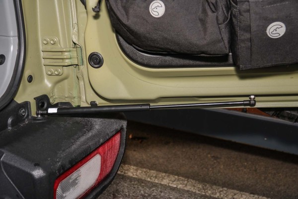 Upgrade rear door damper for Suzuki Jimny 2