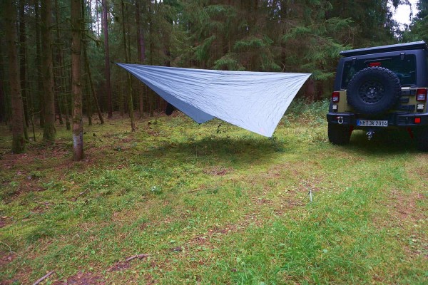 Roof Lodge Tarp incl. Telescopic poles and mounting material