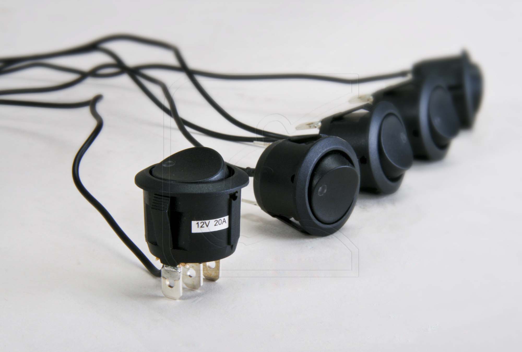 12V Adapter Kabel mit Zigarettenanzünder Stecker abgesichert - ram