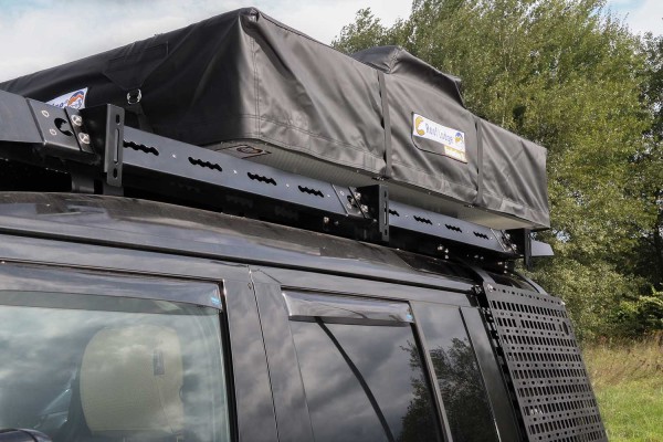 CargoBear Halterung für Markise am Land Rover New Defender L663