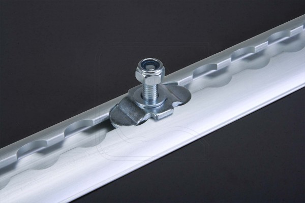 Airline mounting rail, screw fitting with M8 nut