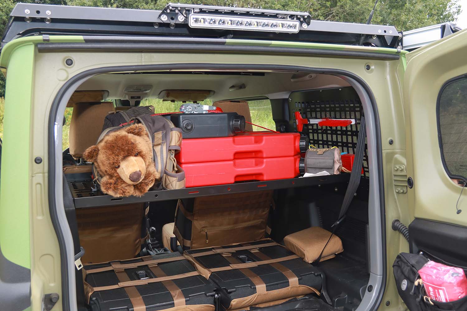 Gepäckhalterung für den Dachhimmel im Kofferraum aus China für Jimny FJ -  FJ - Technik und Tuning - Suzuki Jimny Forum